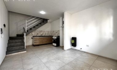 Venta de Departamento 2 ambientes en Bernal