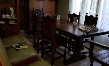 Propiedad en block: 2 viviendas de 3 ambientes y local en esquina de Roca y La pampa