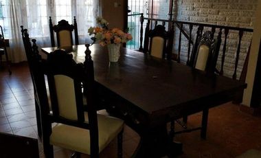 Propiedad en block: 2 viviendas de 3 ambientes y local en esquina de Roca y La pampa