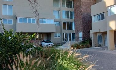 Departamento en alquiler en Nordelta, Jardines del Palmar.