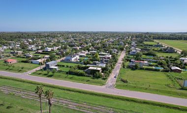 Terreno en Venta, Acequias del aire, Roldan, oportunidad apto comercial !