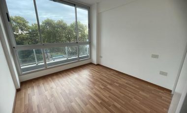 ALQUILER DE DEPARTAMENTO DE 2 AMBIENTES CON BALCON Y COCHERA EN RAMOS MEJIA