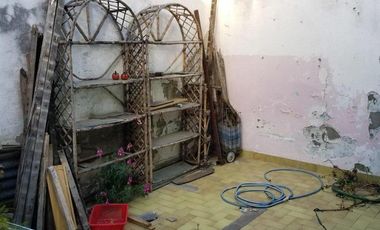 CASA PH 3 AMBIENTES EN PLANTA BAJA EN BELGRANO Y CHILE