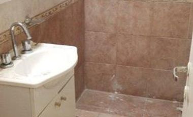 CASA PH 3 AMBIENTES EN PLANTA BAJA EN BELGRANO Y CHILE