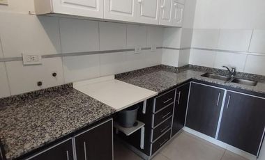 DEPARTAMENTO MONOAMBIENTE ALQUILER EN 20 de Septiembre 3434 2°B C/COCH (LANUS OESTE)