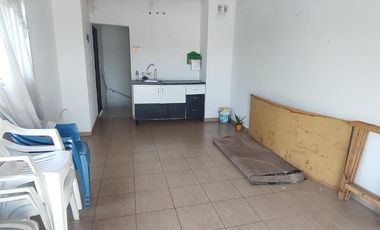 DEPARTAMENTO MONOAMBIENTE ALQUILER EN 20 de Septiembre 3434 2°B C/COCH (LANUS OESTE)