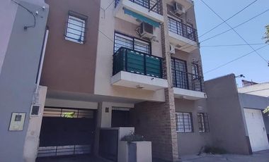 DEPARTAMENTO MONOAMBIENTE ALQUILER EN 20 de Septiembre 3434 2°B C/COCH (LANUS OESTE)