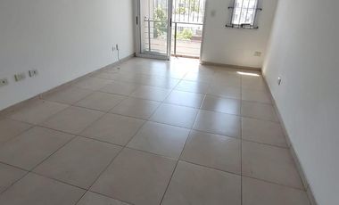 DEPARTAMENTO MONOAMBIENTE ALQUILER EN 20 de Septiembre 3434 2°B C/COCH (LANUS OESTE)