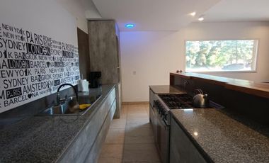 Casa en venta - 4 Dormitorios 4 Baños - Pinamar