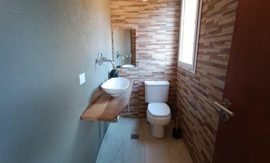 Casa en venta - 4 Dormitorios 4 Baños - Pinamar