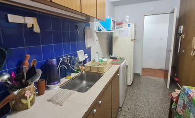 Departamento 2 Ambientes con Balcón, a metros de Estación Florida Belgrano - En Venta