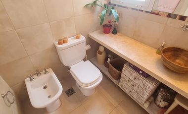 Exclusivo departamento 4 amb en Dúplex en Florida Mitre con Balcones, Cochera y Amenities- En Venta