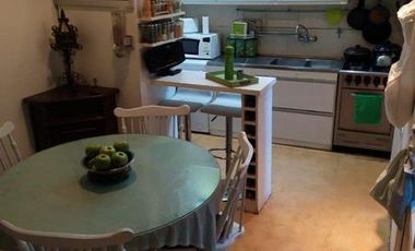 VIVIENDA DE 3 AMBIENTES CON LOCAL COMERCIAL EN CASTELLI Y SANTA FE