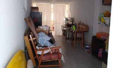 Casa 5 ambientes sobre lote de 10x43,30 en Bosque Alegre