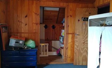 Casa 5 ambientes sobre lote de 10x43,30 en Bosque Alegre