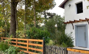 Casa en venta - 3 Dormitorios 3 Baños - Mar de Cobo