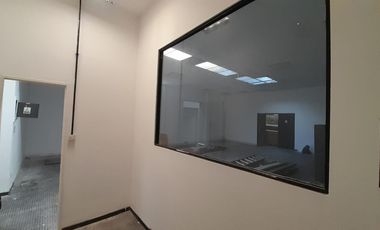 Galpón Industrial en Venta - Distrito Tecnológico, CABA