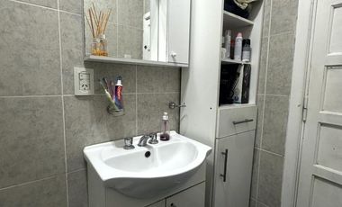 Venta PH 4 ambientes con terraza en Sarandi