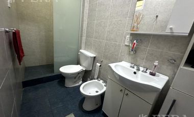 Venta PH 4 ambientes con terraza en Sarandi