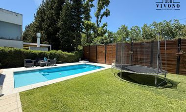 Casa en  Venta en Santa Maria de los Olivos - Malvinas Argentinas - Apta Crédito