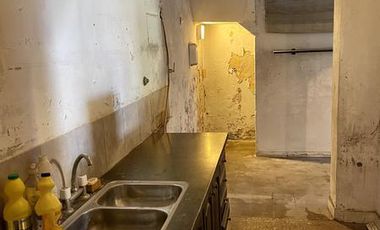 OPORTUNIDAD - Casa de Estilo a Reciclar en excelente ubicación - Venta Directa!!!