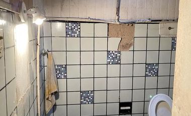 OPORTUNIDAD - Casa de Estilo a Reciclar en excelente ubicación - Venta Directa!!!