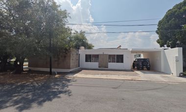 HERMOSA CASA EN VENTA, CONTRY, MONTERREY