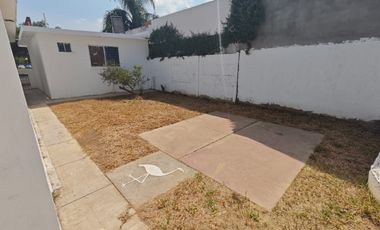HERMOSA CASA EN VENTA, CONTRY, MONTERREY