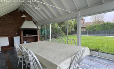 San Isidro Chico - CASA EN ALQUILER - Los Aromos 1200