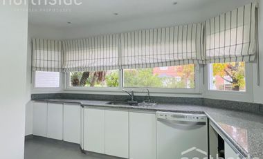 San Isidro Chico - CASA EN ALQUILER - Los Aromos 1200