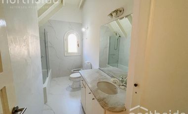 San Isidro Chico - CASA EN ALQUILER - Los Aromos 1200