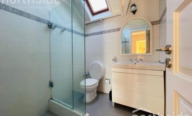 San Isidro Chico - CASA EN ALQUILER - Los Aromos 1200