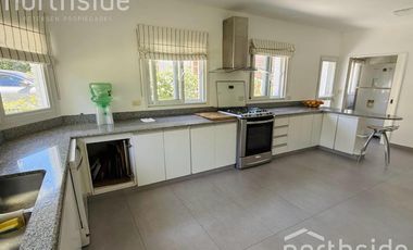 San Isidro Chico - CASA EN ALQUILER - Los Aromos 1200