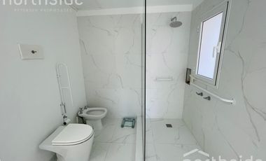 San Isidro Chico - CASA EN ALQUILER - Los Aromos 1200