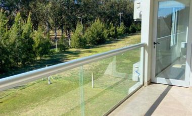 Casa 4 ambientes con terraza y doble cochera - Barrio Privado Haras del Mar Club de Campo