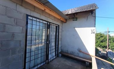 Casa en venta - 5 Dormitorios 2 Baños - La Matanza