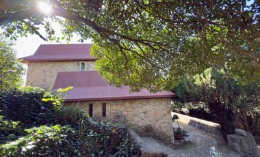 Casa en venta - 4 Dormitorios 2 Baños - Córdoba