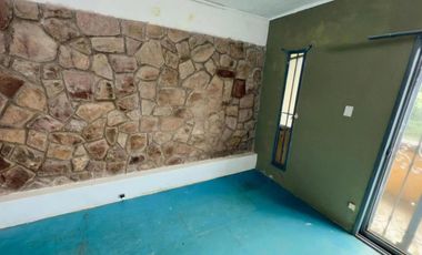 Casa en venta - 4 Dormitorios 2 Baños - Córdoba