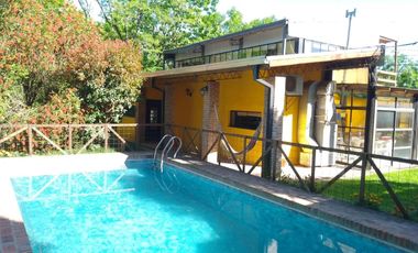 Casa en alquiler - 2 Dormitorios 2 Baños - City Bell