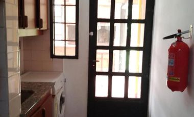 Casa en alquiler - 2 Dormitorios 2 Baños - City Bell