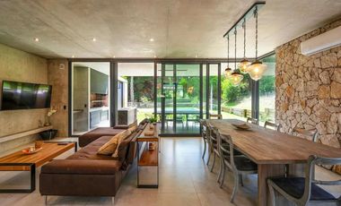 Casa en venta - 4 Dormitorios 4 Baños - Pinamar