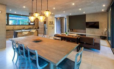 Casa en venta - 4 Dormitorios 4 Baños - Pinamar