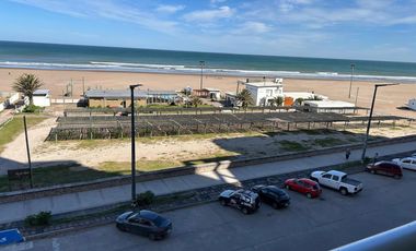 Departamento en alquiler temporario - 3 Dormitorios 2 Baños - Necochea