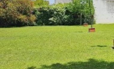 Casa en venta - 3 Dormitorios 3 Baños - Punta Lara