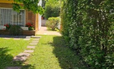 Casa en venta - 3 Dormitorios 3 Baños - Punta Lara