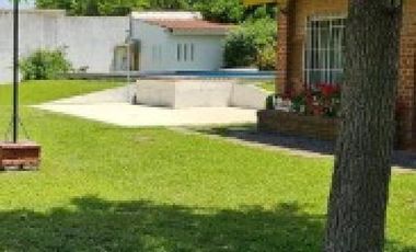 Casa en venta - 3 Dormitorios 3 Baños - Punta Lara