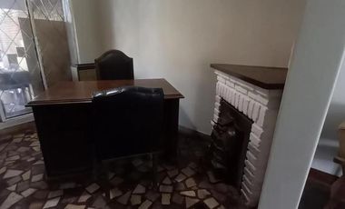 Casa en venta - 4 Dormitorios 1 Baño - Ministro Rivadavia