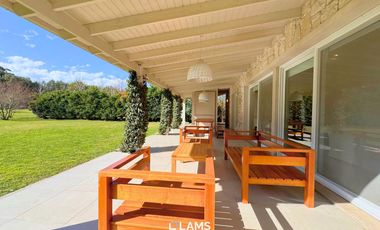 Alquiler temporario 25/26 - Casa estilo campo 4 ambientes - Rumencó