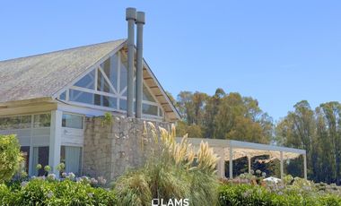 Alquiler temporario 25/26 - Casa estilo campo 4 ambientes - Rumencó