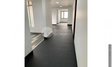 Casa Comercial en Arriendo, Cedritos, Bogotá